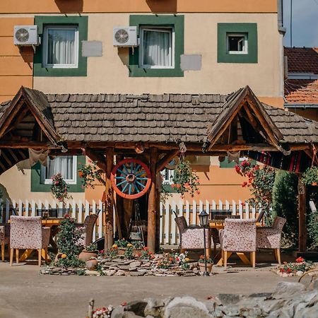 Gros Hotel - Leskovac Leskovac  Luaran gambar