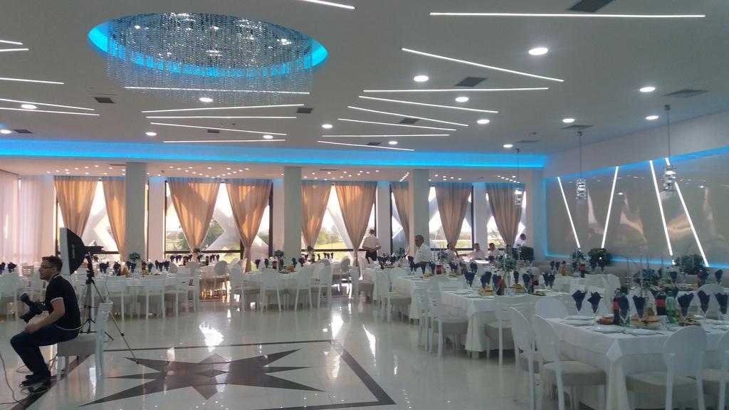 Gros Hotel - Leskovac Leskovac  Luaran gambar