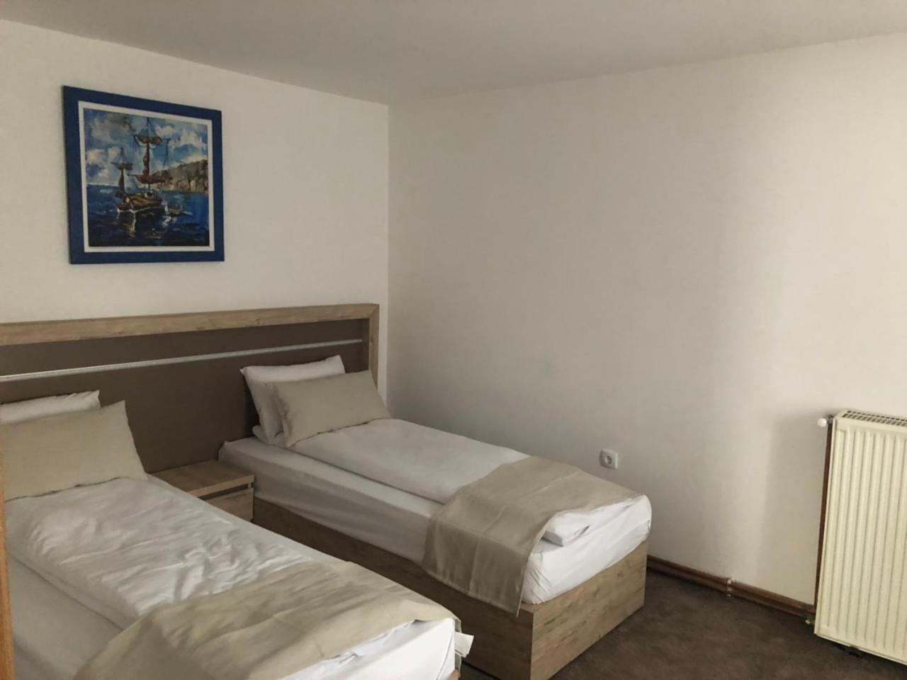 Gros Hotel - Leskovac Leskovac  Luaran gambar